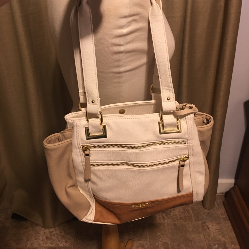 Shoulder bag